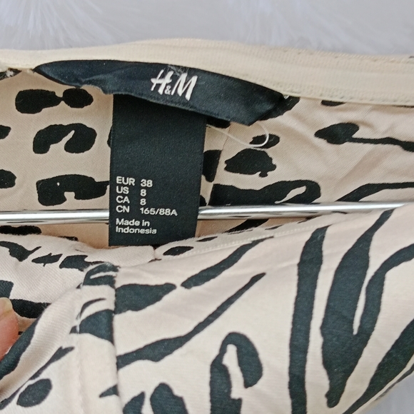 H&M tube animal print dress - Picture 7 of 8